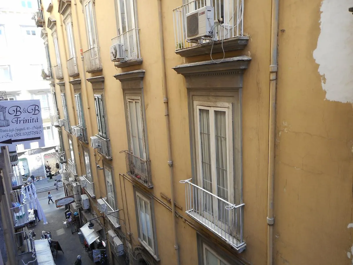 Suites Trinita In Toledo Street Neapol 0*,
